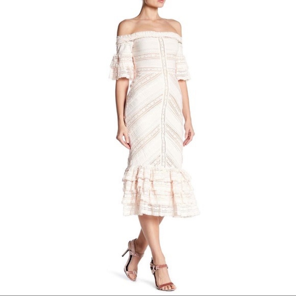Cinq a Sept Naya Dress in White ! Size 0